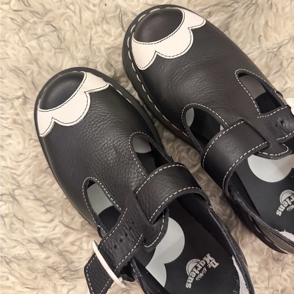 Dr. Martens ‘Bethan’ Pisa Leather Platform Mary Janes - Black + Optical White - Picture 3 of 7